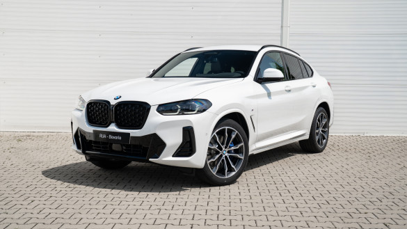 BMW X4 xDrive20d / Dostupnosť vozidla: Máj 2026