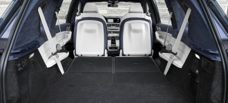BMW odhaľuje novú definíciu automobilového luxusu.