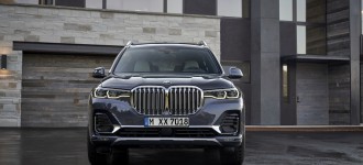 BMW odhaľuje novú definíciu automobilového luxusu.