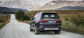 BMW odhaľuje novú definíciu automobilového luxusu.