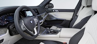 BMW odhaľuje novú definíciu automobilového luxusu.