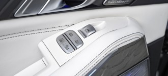 BMW odhaľuje novú definíciu automobilového luxusu.