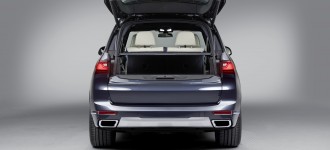 BMW odhaľuje novú definíciu automobilového luxusu.