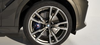 Nové BMW X6: Líder so širokým ramenami.