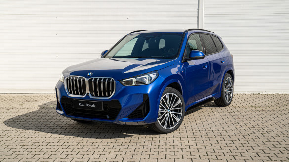 BMW X1 xDrive23i