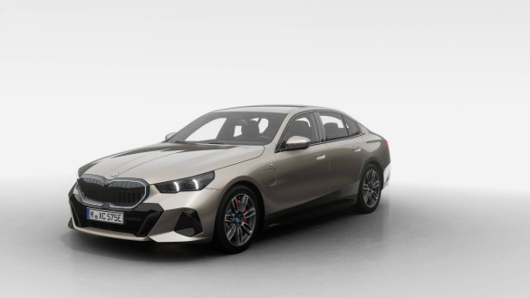 BMW 550e xDrive Sedan