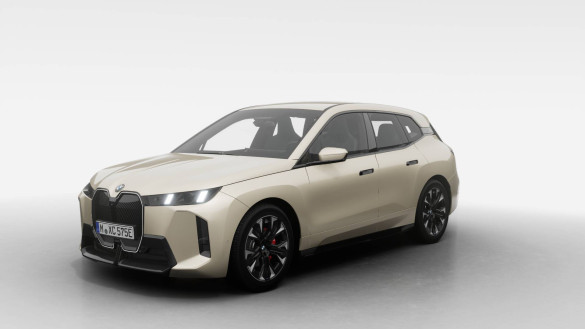 BMW iX xDrive60