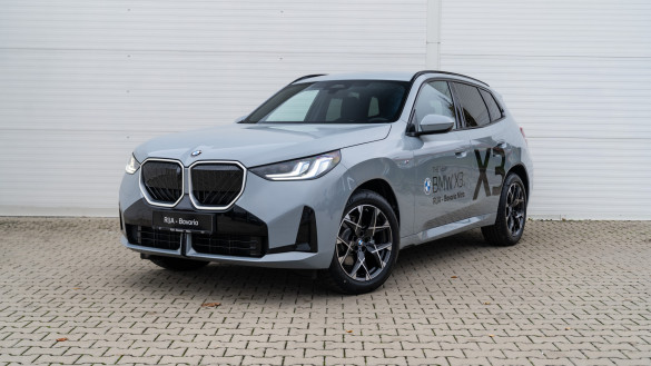 BMW X3 20d xDrive / Dostupnosť vozidla: Máj 2026